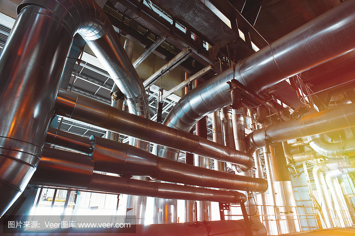 設備、電纜和管道